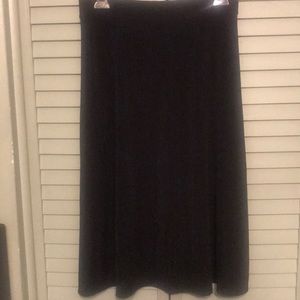 NWT - Jaclyn Smith long black skirt